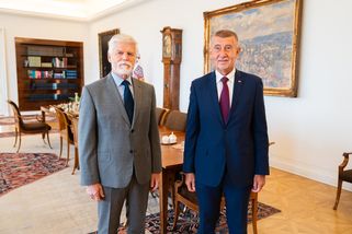 Babiš po Ankaře spustil proud bludů. Pavel je prý loutka, vetřelec a prezident opozice