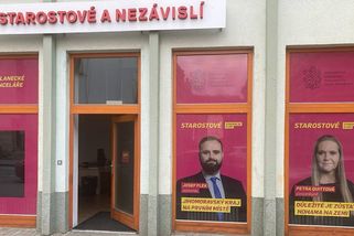 Čerpání náhrad, s.r.o. Starostové si založili firmu na inkasování sněmovních peněz za poslanecké kanceláře