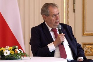 Rusové nezískali nic, ztratili prakticky všechno, řekl Zeman k invazi na Ukrajinu - Novinky