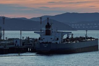 Ruský ropný export po moři utrpěl prudký pokles - Novinky