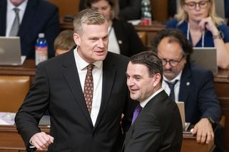 Naprosto dospělý přístup, říká Macinka k chování Turka po nehodě. Lidové soudy odmítá