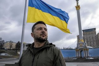Satira: Kreml ztrácí nervy. Zelenskyj přestal čekat na svolení a mocní mění tón - Médium.cz
