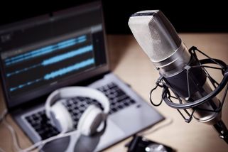 Komentář: Tak ještě jednou. Proč podle mě nemá Český rozhlas vyrábět podcasty? - Seznam Zprávy