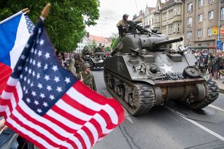 Oslavy konce války s rudoarmějci moc nepočítají - Novinky