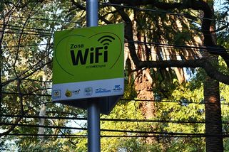 EU zaplatila přes 3 miliardy Kč za veřejnou síť ve městech