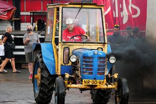 FOTO: Frézy, babetty a traktory se utkaly v závodě do vrchu na Žebnické traktoriádě - Novinky