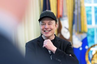 Hodnota Muskova majetku klesla pod 800 miliard dolarů, ale pořád je nejbohatší - Seznam Zprávy