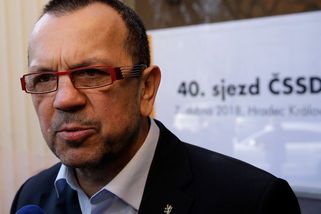 Obviňování Foldyny z domácího násilí: Psycholog bije na poplach a radí jeho manželce
