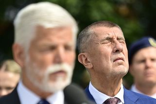 Babiš zaútočil na Pavla: Ústavu si vykládá po svém a na summitu poškodí Česko