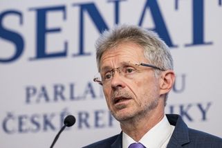 Pavel nemá mít volbu jistou. Opozice by měla postavit vlastního kandidáta, říká Vystrčil