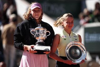 Tenistka Andrejevová získala v Paříži premiérový grandslamový titul - Seznam Zprávy