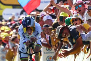 Všichni zbývající jezdci Tour de France podstoupili antidopingové krevní testy - Sports News 24