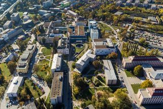 Některé defibrilátory byly v olomoucké nemocnici voperovány zbytečně, potvrdila komise - Novinky