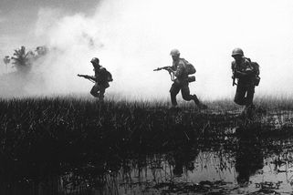 „Měl jsem to zveřejnit dřív.“ Zemřel muž, který odhalil lži o válce ve Vietnamu - Seznam Zprávy