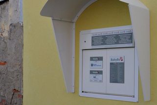 V pražském babyboxu byla nalezena krásná holčička. Dostala jméno po ředitelce Nadace Agrofert – eXtra.cz