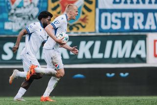Poháry? Vedení Baníku maže fanouškům med kolem pusy - Médium.cz