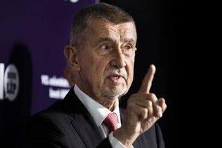 Sabina Slonková: Jistý si nemůže být nikdo. Složky patří do Babišovy DNA - Seznam Zprávy