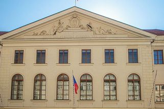 Problém je volič, kterému je všechno jedno - Médium.cz