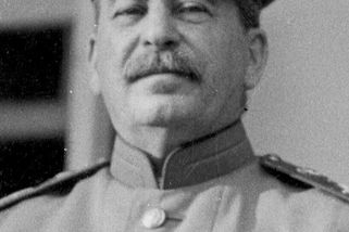 Stalinův utajený syn: Muž, který inspiroval seriál „Archanděl“ - Médium.cz