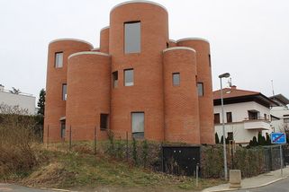 Tři bratři Okamurové. Tedy vlastně dva, plus jeden Tomio z jiné planety - Médium.cz