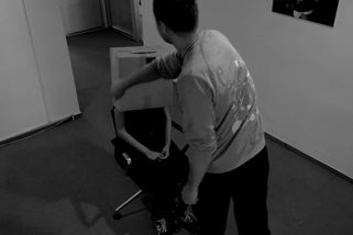 Tajné nahrávky rozkrývají podivné metody sekty, která láká mladé Čechy - Seznam Zprávy