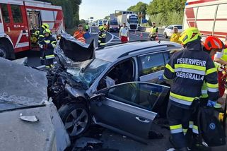 Tragédie české rodiny: brzy ráno najeli v Rakousku do svodidel, otec zemřel, ženy jsou zraněné - Echo24.cz