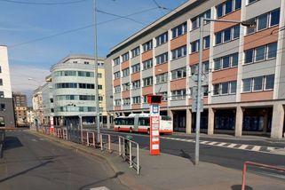 Seniora policie obvinila z vraždy v Ústí, hrozí mu 18 let vězení - Novinky