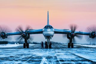 securitymagazin.cz/defence/putin-engels2-tu95-strategicky-1404074499.html