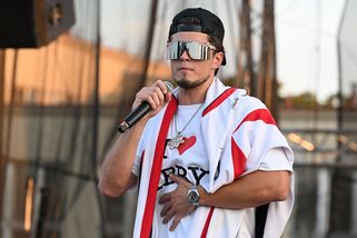 Jon Mariánek si vsadil půl milionu na výhru Čechů. Po ostudě s JAR hází vinu na ženské rozhodčí
