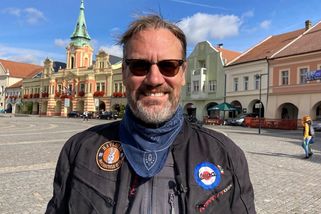 Svatby, rozvody a temná období Davida Matáska. Nemá rád detektivky a nejlíp je mu se ženou a lahví červeného - Proženy.cz