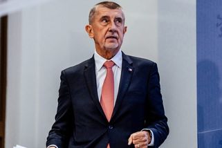 Není dobře, aby na sebe ústavní činitelé dávali žaloby, říká Babiš. Opozice Pavlovo rozhodnutí podporuje