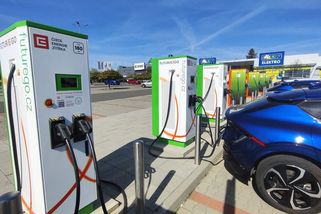 Česko má druhý nejnižší podíl registrací elektroaut v EU, horší je jen jedna země - Garáž.cz