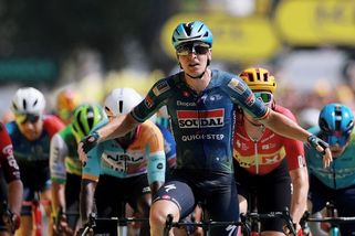 Na Tour de France slaví zkušený Belgičan. Bittner si polepšil, Otruba se zviditelnil v úniku - Sport.cz