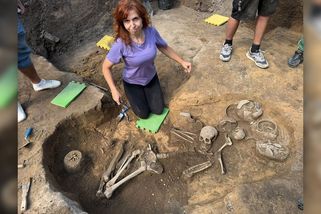 Archeologové objevili v Litoměřicích 6000 let starý hrob 15letého chlapce