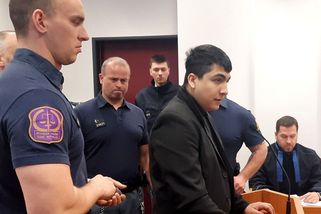 Zaútočil nožem na taxikáře, přesto nešel do vazby. Poté ubodal známého - Novinky