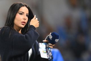 Italská Kim Kardashian provokuje před startem Serie A. Titěrné bikiny sotva zakryly její křivky