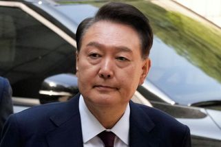 Jihokorejského exprezidenta odsoudili na 30 let v dronové kauze - Novinky