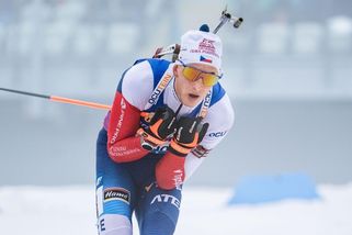 Sprint biatlonistům nevyšel, jen pár bodíků pobrali Štvrtecký a Mikyska - Sport.cz