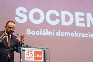 ČSSD mění jméno i logo - Novinky