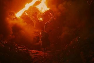 Válka, Jeden prsten i Gandalf Šedý. Třetí řada Prstenů moci je v traileru dobrým Pánem prstenů