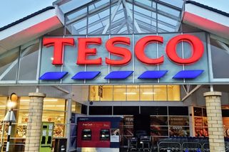 Kde budete nakupovat, když Tesco odejde? Jeho odchod začíná vypadat čím dál reálněji