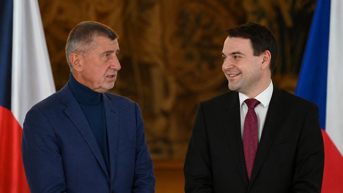 Šach mat, Macinka může jít třeba na kebab. Politic...