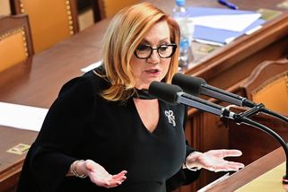Schváleno, EET se vrátí - Novinky