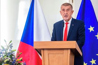 Tisková konference Babiše před odletem do Ankary - Novinky