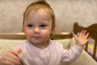 Dívka unesená z Ukrajiny vyrůstá v rodině šéfa strany Spravedlivé Rusko - Novinky