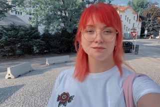 Žije a pracuje v Česku už sedm let. Mladá Ruska denně čelí obavám, že nebude moci v zemi zůstat - Novinky