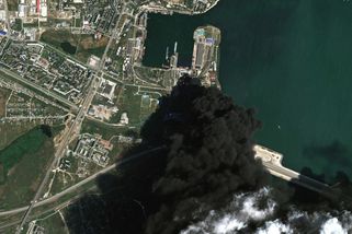 FOTO: Krym se stane ostrovem? Satelitní snímky ukazují ukrajinské zásahy - Novinky