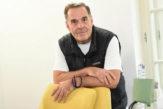 Babiš se zařekl, že s prezidentem už nikam nepojede: Pláč a hysterie Miroslava Etzlera teď baví internet - Super.cz
