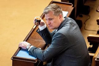 Promlčeno. Turek z kauzy rasistických komentářů vyvázne - Novinky