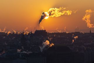 Kam půjdou peníze z nových povolenek? Česko chce podpořit ohrožené domácnosti - Seznam Zprávy